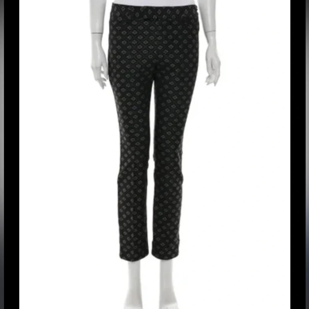 GAP Geometric Print Bi Stretch black print
Skinny Ankle Pants, size 4 - Picture 9 of 11